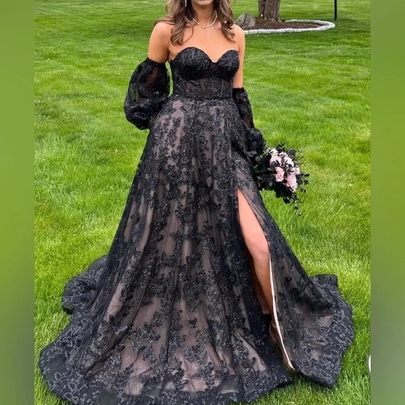 Sherri Hill 55017 black/nude prom gown - Picture 2 of 6